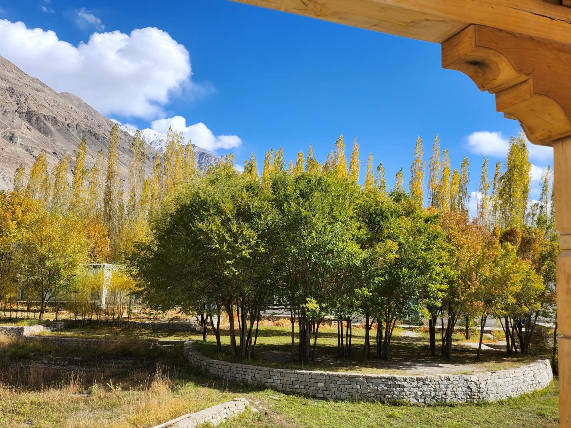 Lharimo Hotel Leh - Ladakh Exterior photo